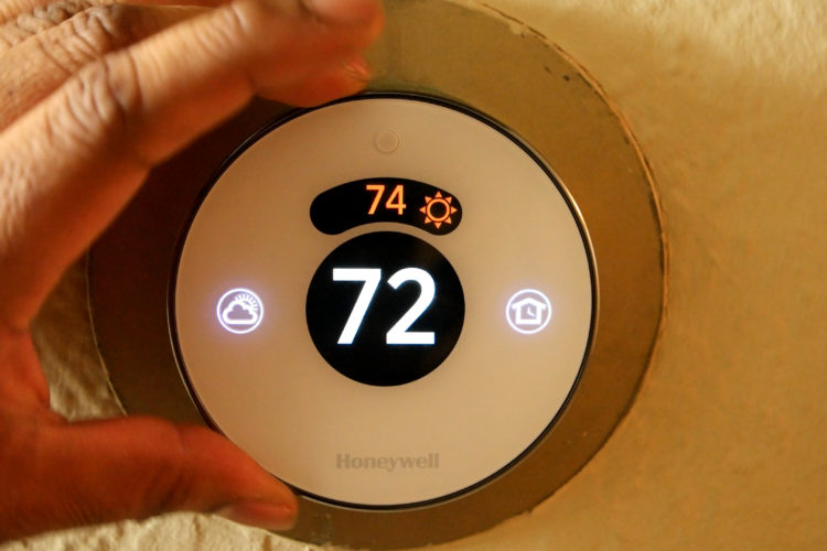 Review: Honeywell’s Lyric Round Hits The Right Notes